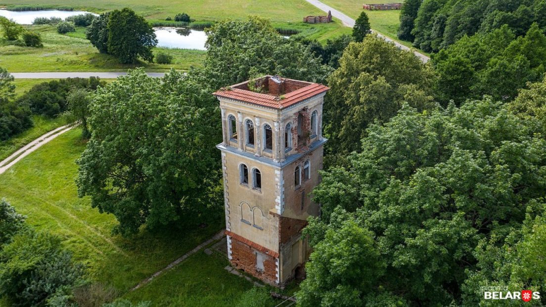 Башня-усадьба в Дворище